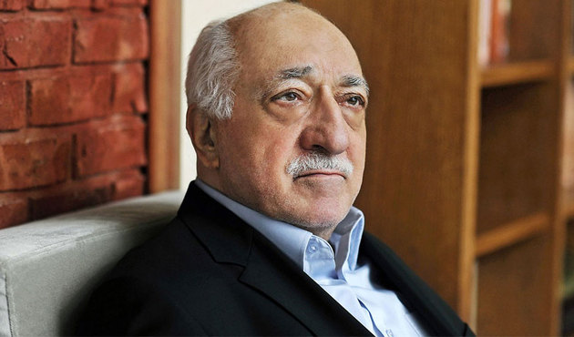 Avusturya'da ihanet sempozyumu! Gülen'in mesajları okundu