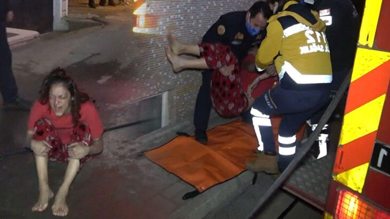 Yangın sırasında duşa girip, kendisini ıslatınca kurtuldu