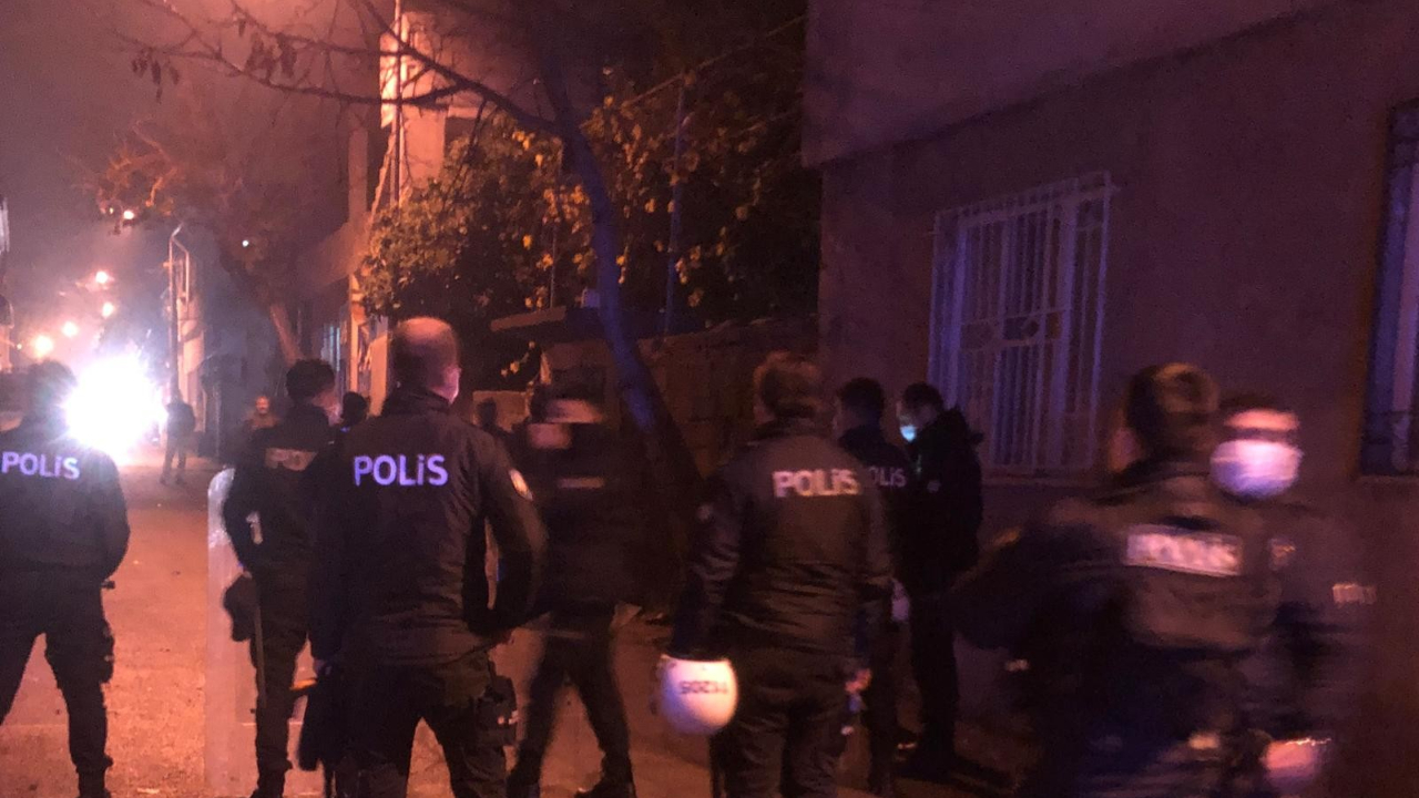 Kavga eden 11 kişiye kısıtlamayı ihlalden 900’er lira ceza