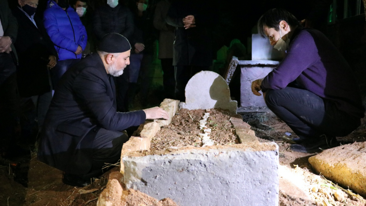 Patlama kurbanı toprağa verildi