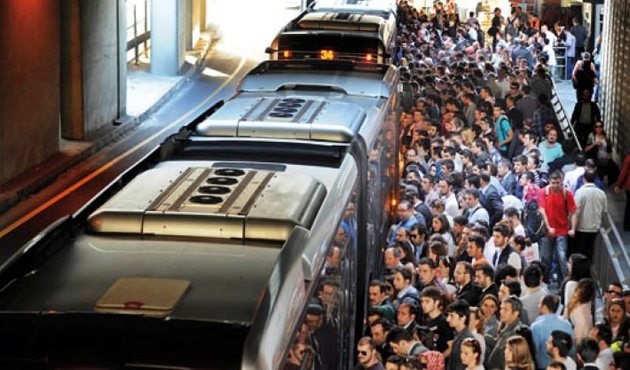 İETT'den metrobüs açıklaması