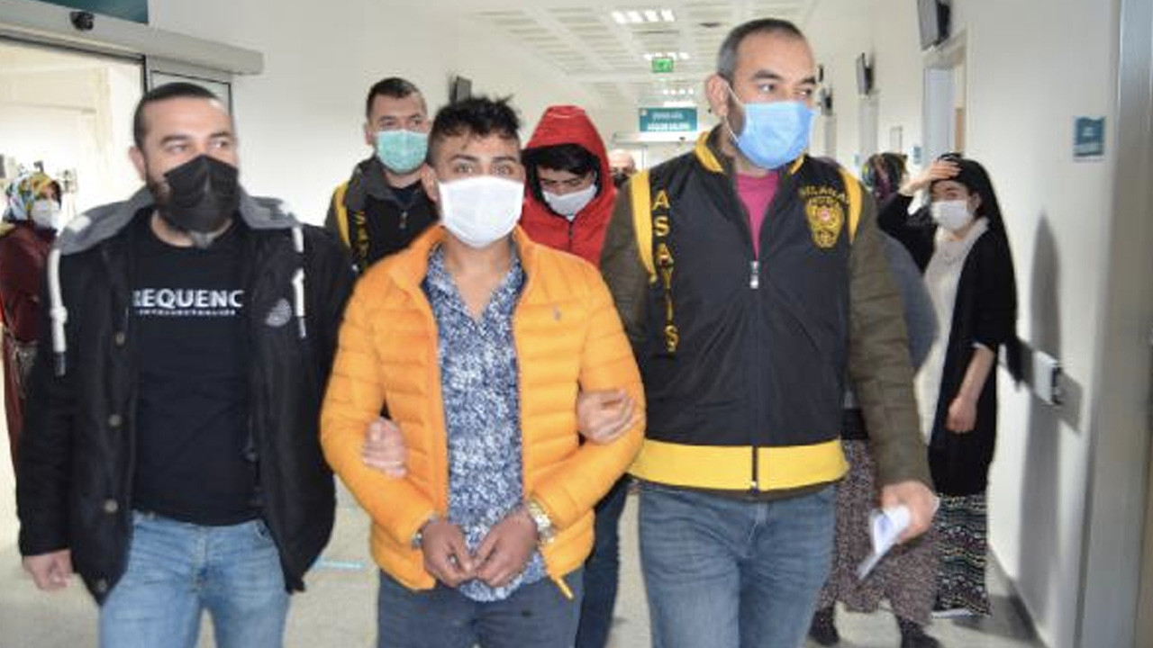 Kısıtlamayı ihlal edip polisten otomobille kaçan şüpheliden şaşkına çeviren sözler!