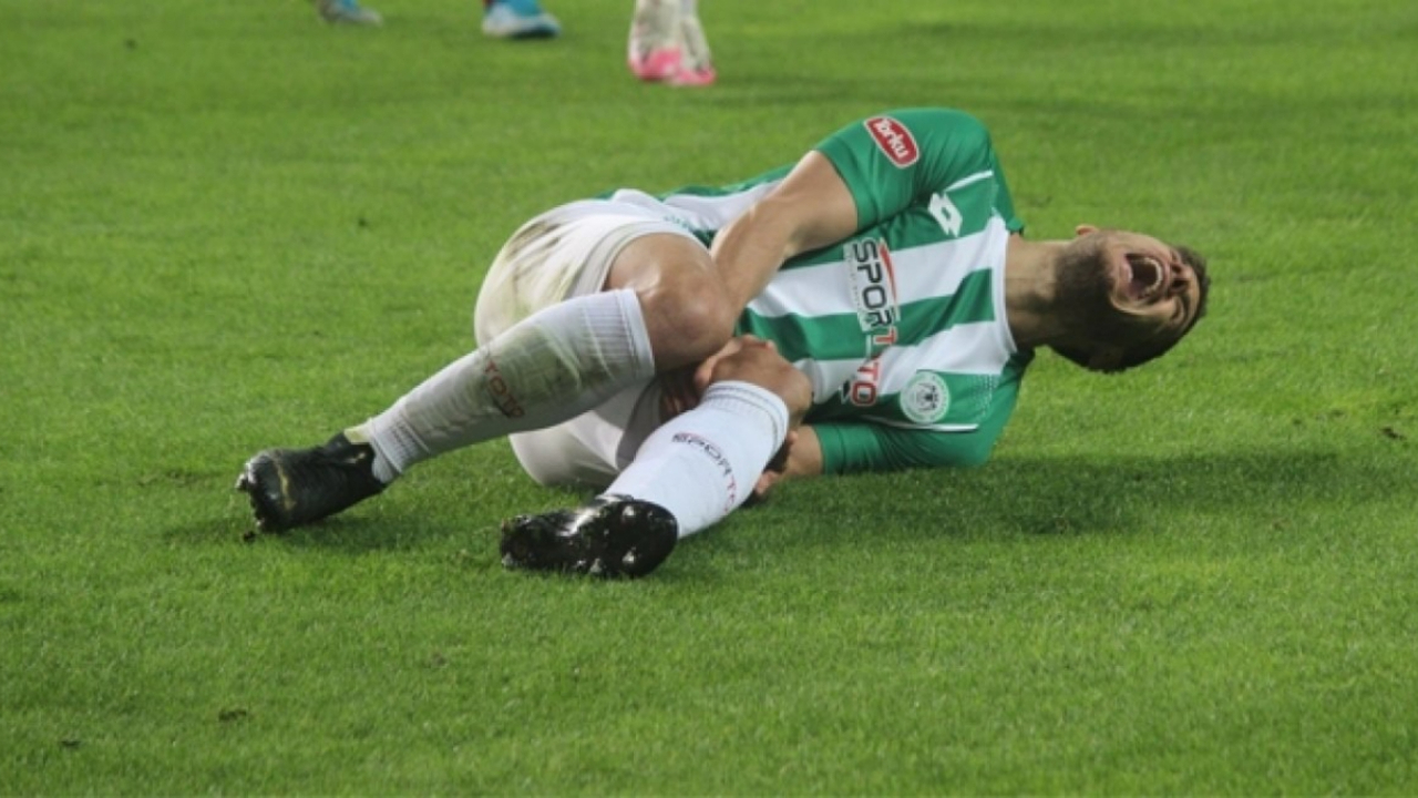 Konyaspor'da sakatlık şoku; Alper Uludağ 6 ay yok!