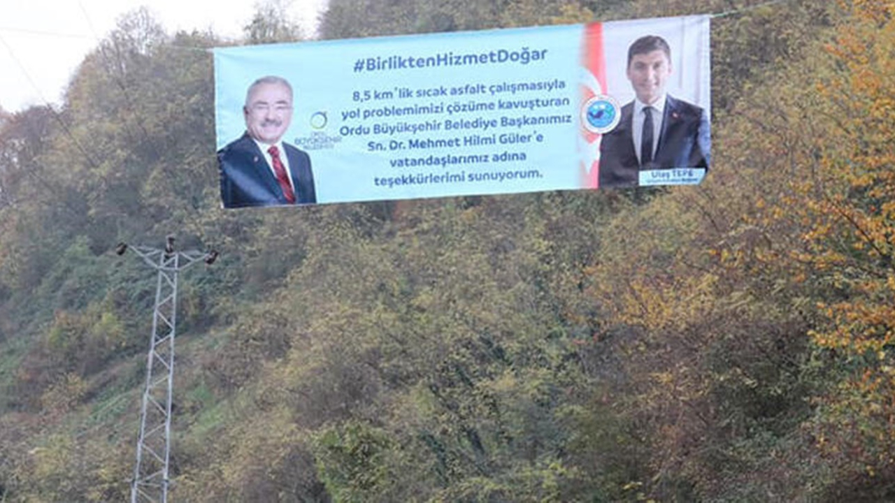 CHP'li başkandan AK Parti'li başkana pankartlı teşekkür