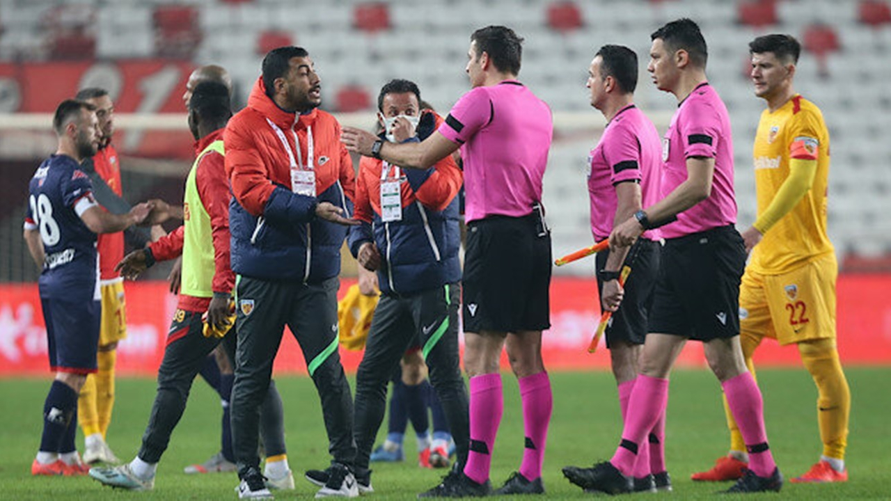 Kayserispor'dan VAR isyanı: Uçuruma itiliyoruz