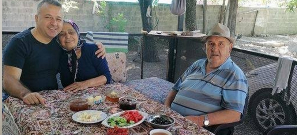 Korona onları aldı bir oğul da yoğun bakımda