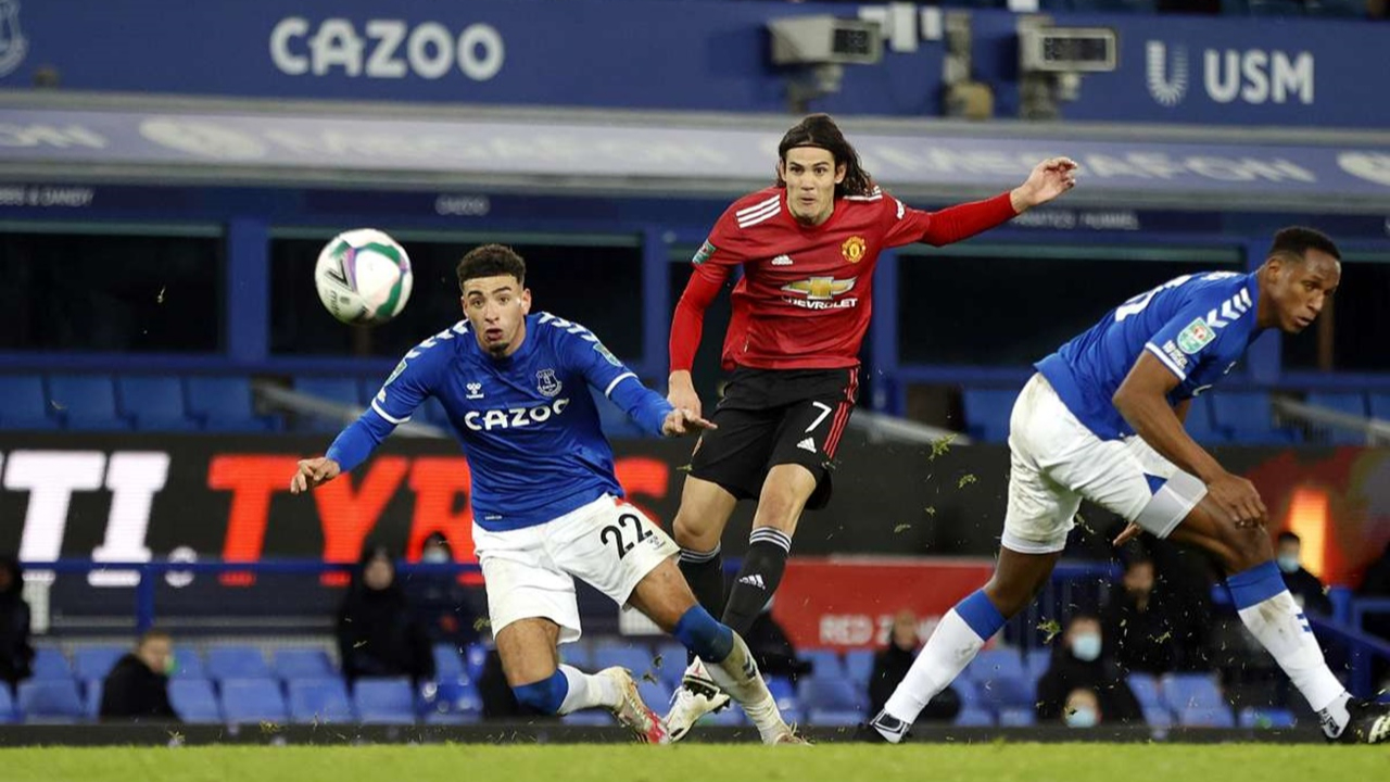 ManU Everton'ı deplasmanda devirdi