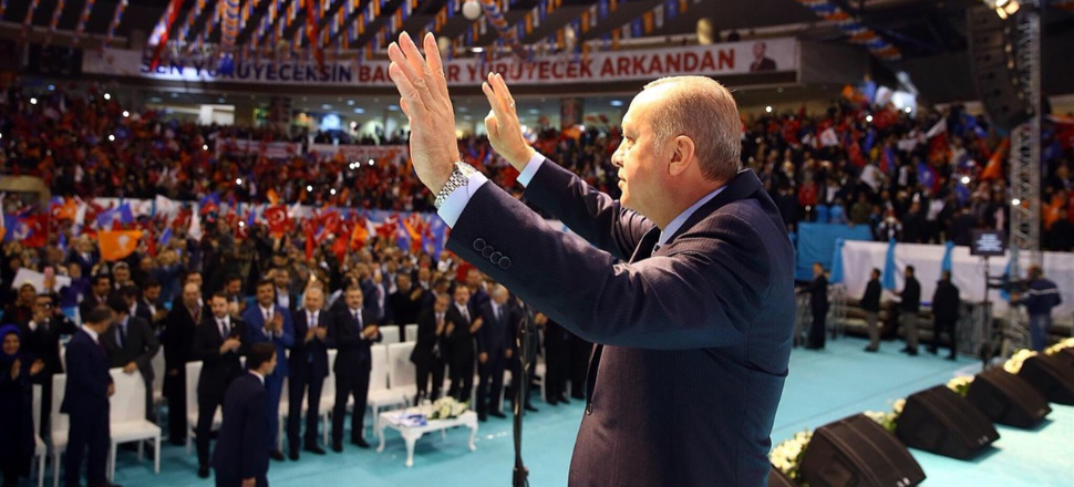 AK Parti'de kongre maratonu yeniden başlıyor