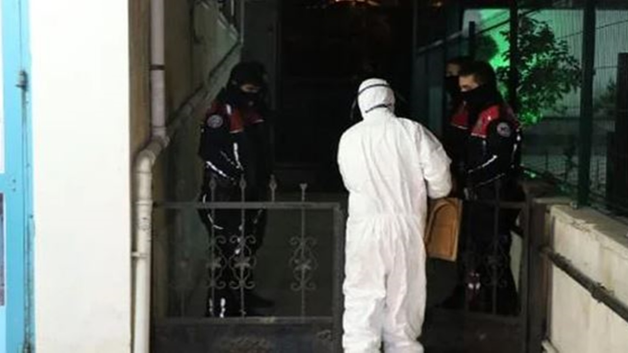 17 yaşındaki genç dedesinin tabancasıyla intihar etti