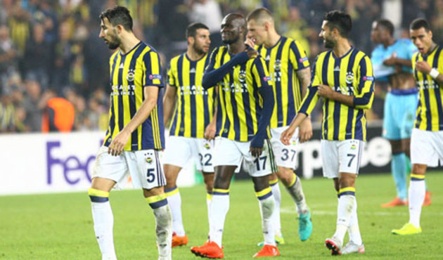 Fenerbahçe içten vuruldu!