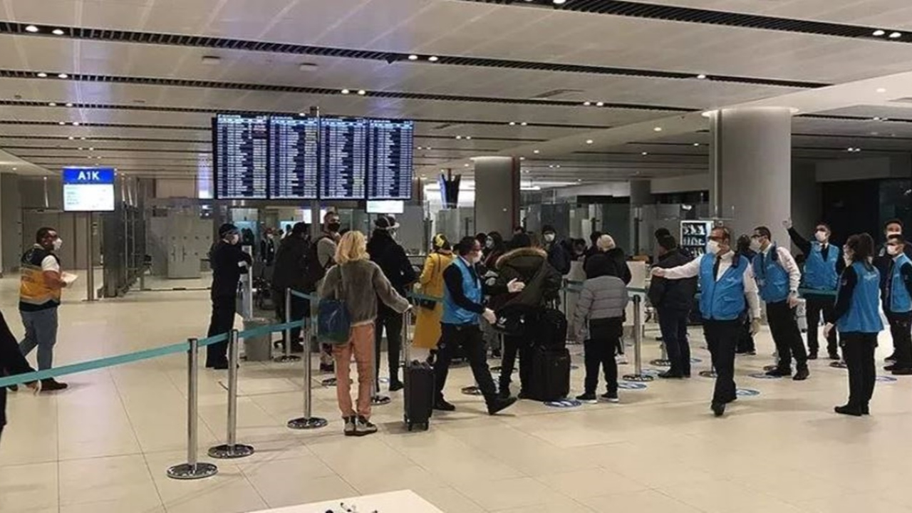 Türk Hava Yolları'ndan iki ülke yolcularına uyarı