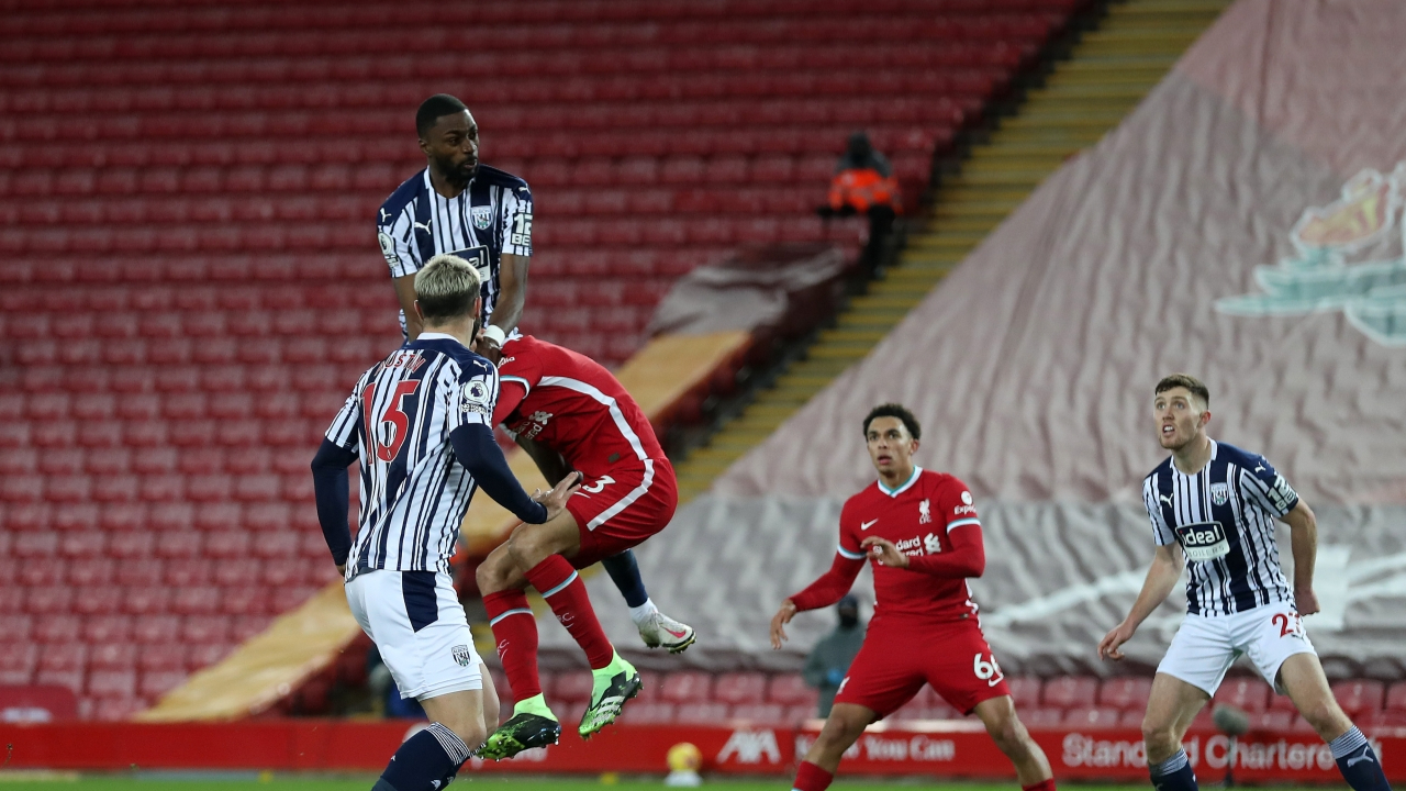 Liverpool, evinde West Bromwich engeline takıldı