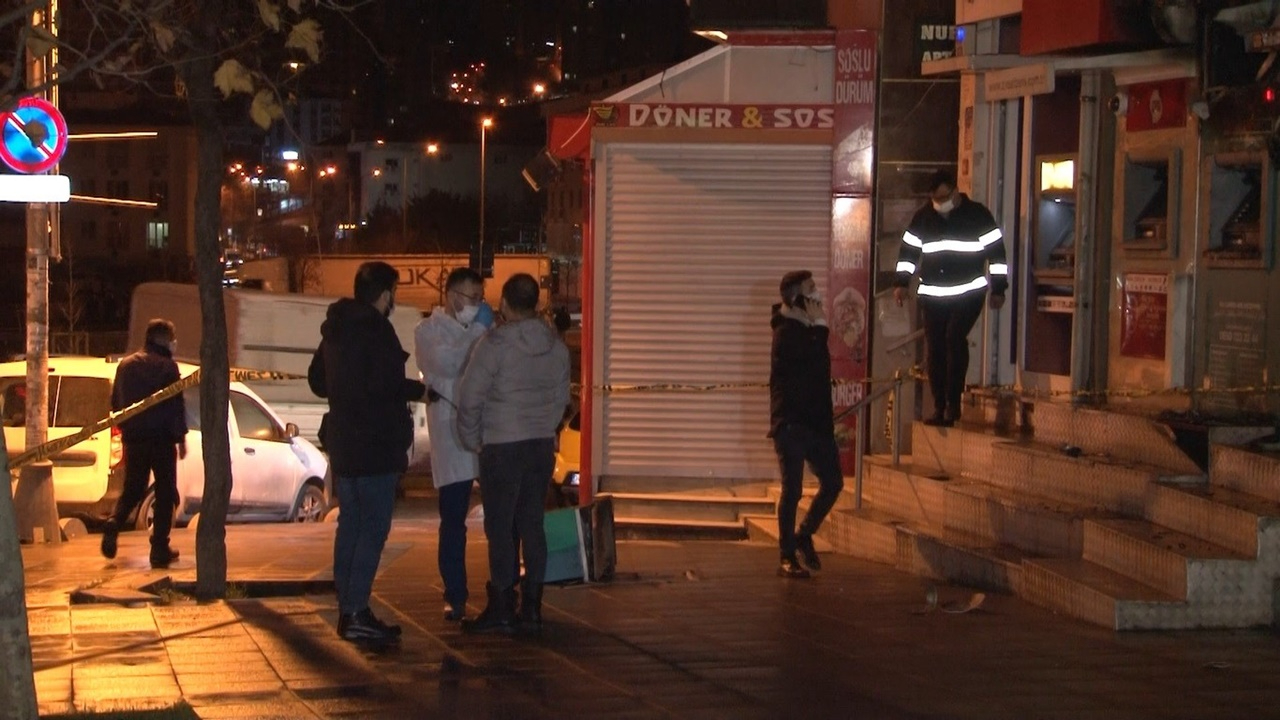 Esenyurt’ta bankamatikte yangın çıktı!