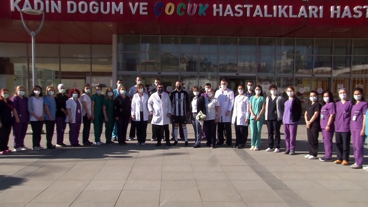 Beşiktaşlı Erdal Erdem, sağlıkçılar için koştu