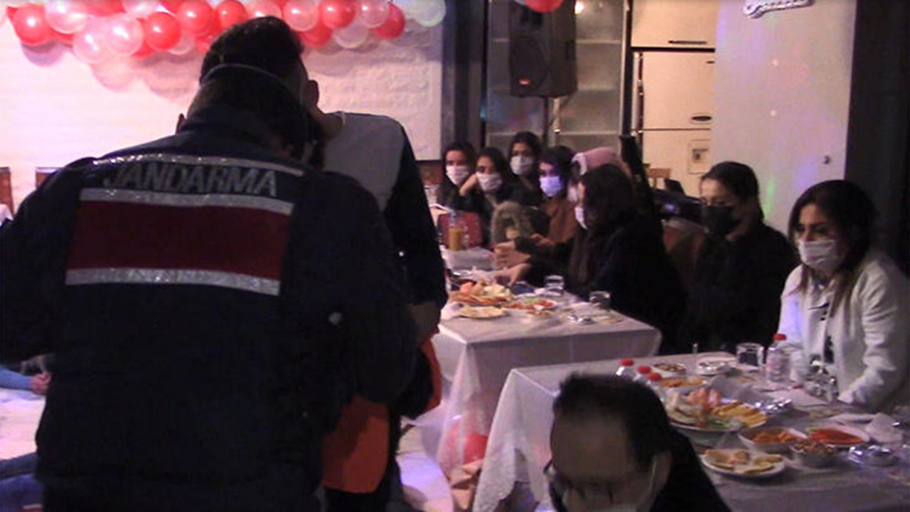 Yılbaşı partisine baskın!