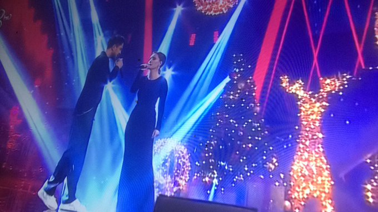 Nazlı Çelik ve Murat Boz'dan unutulmaz düet