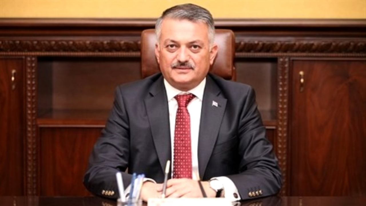 Antalya Valisi Ersin Yazıcı koronavirüse yakalandı
