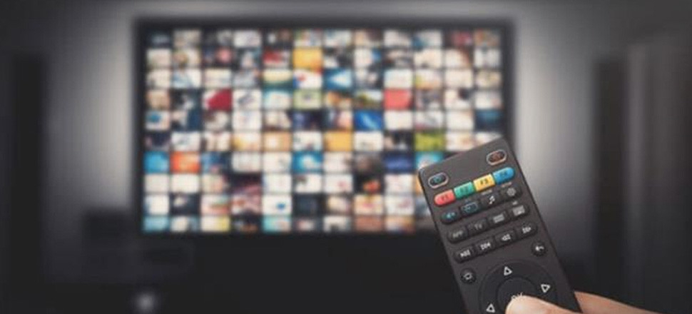 Kanal D'nin komedi türündeki dizisi 'İyi Aile Babası'nın ismi değişti...