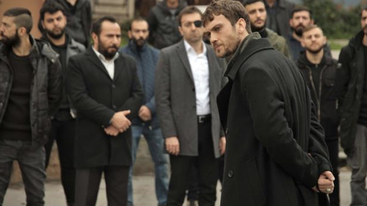 Filiz Taçbaş, Baki Davrak ve Hazal Subaşı, Çukur dizisinden ayrıldı...