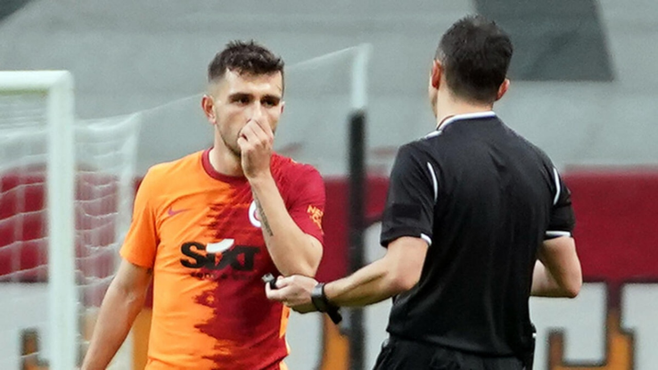 Emre Kılınç gördüğü kırmızı kart için özür diledi