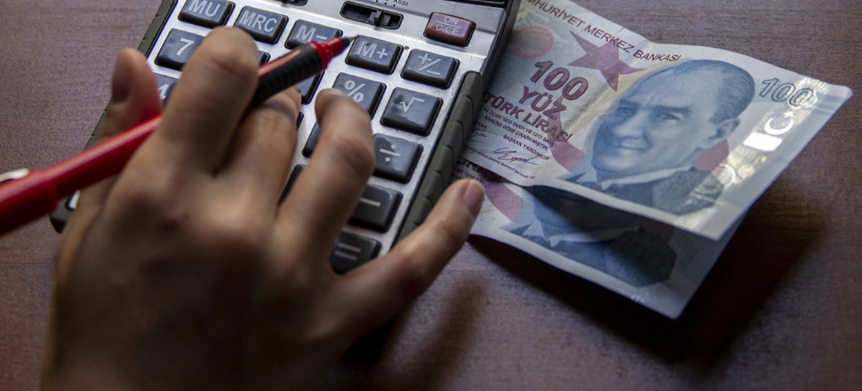 Memur ve memur emeklileri zam hesabına başladı