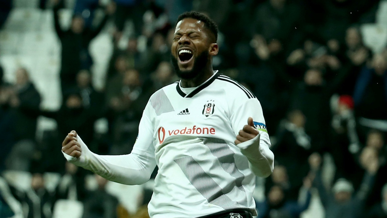 Jeremain Lens'in yeni durağı Dubai oluyor