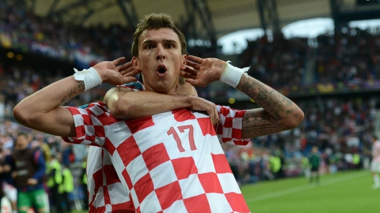 Mario Mandzukic Beşiktaş'tan 6 milyon euro istiyor