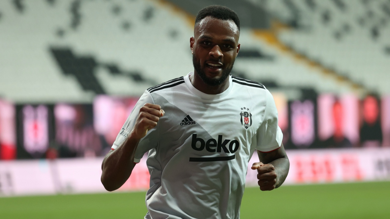 Cyle Larin Beşiktaş tarihine geçti