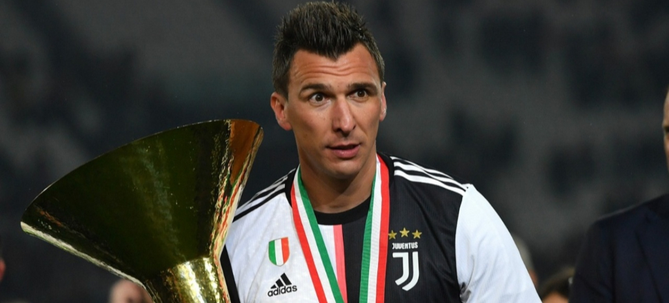 Sergen Yalçın, Mario Mandzukic'i doğruladı