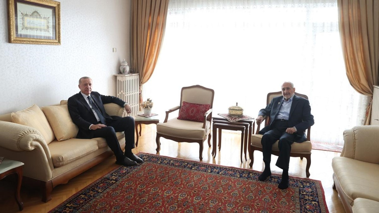 Oğuzhan Asiltürk'e sürpriz ziyaret