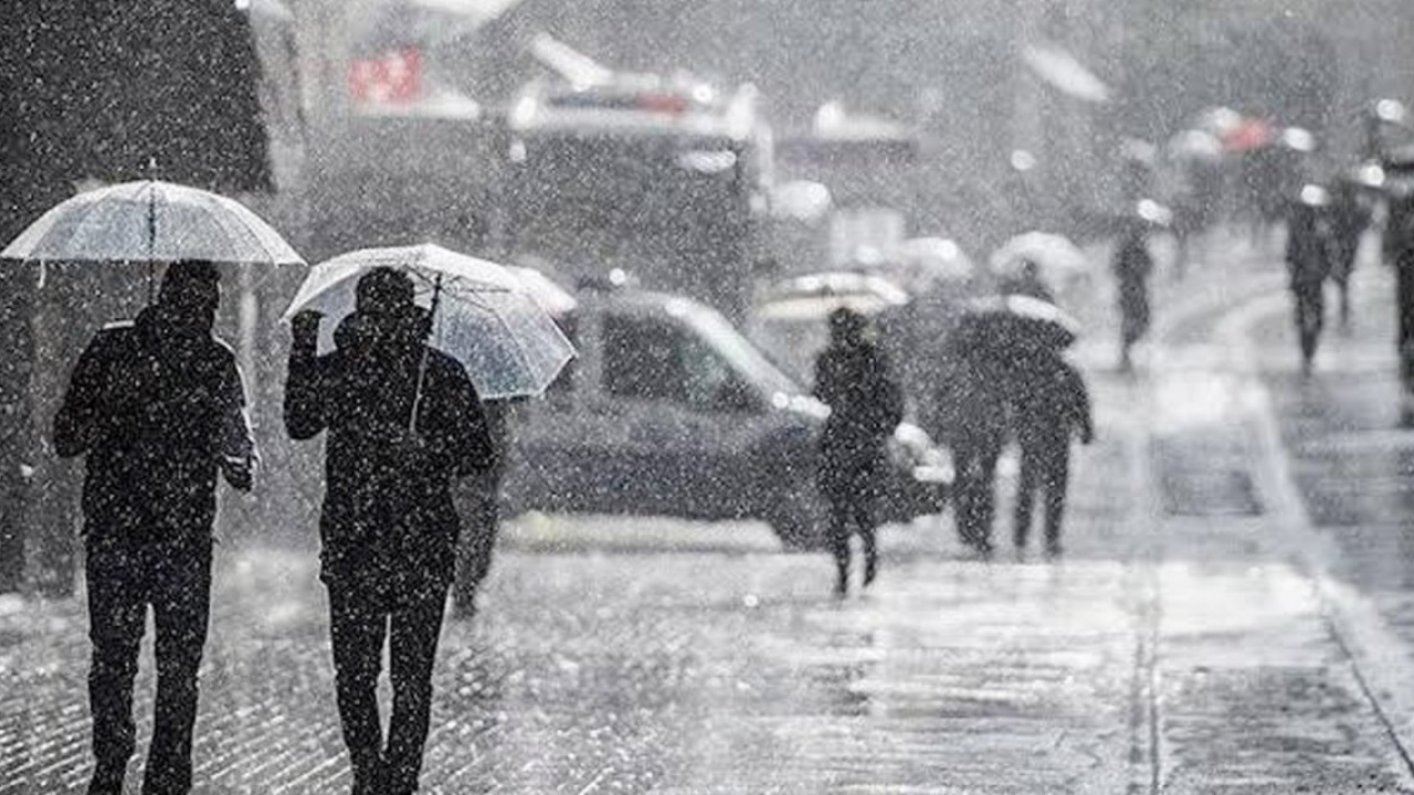 AKOM'dan İstanbul için flaş yağış uyarısı
