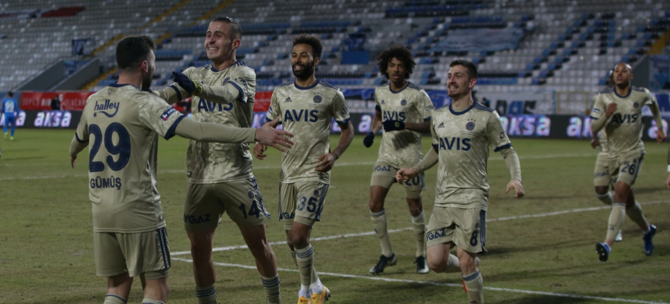 Fenerbahçe Erzurum deplasmanında 3 puanı 3 golle aldı