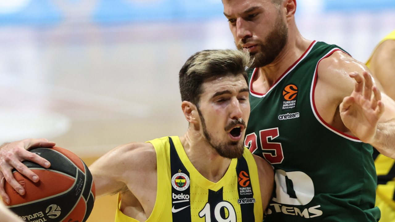 Fenerbahçe Beko Baskonia'ya patladı