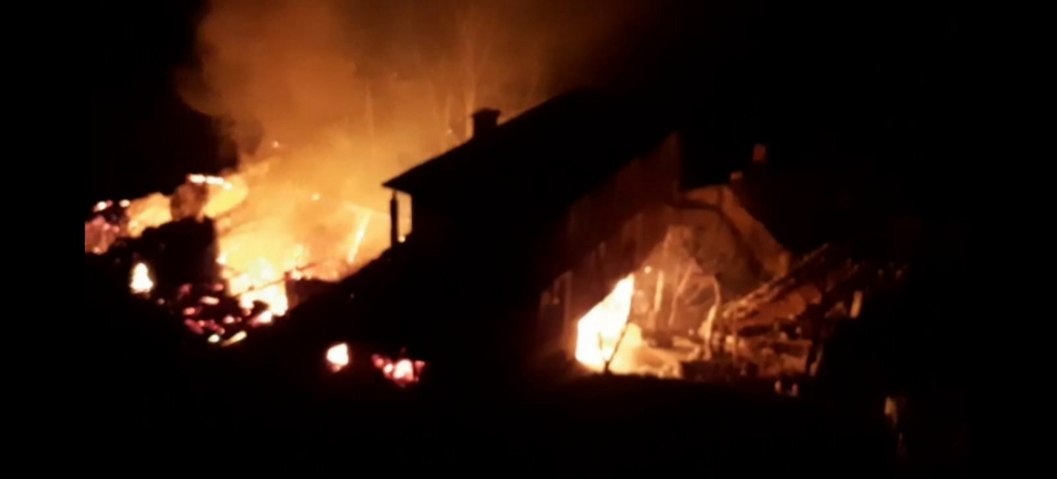 Trabzon, Araklı'da korkutan yangın