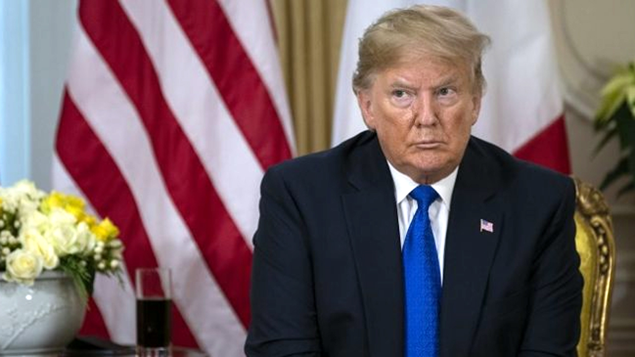 ABD Temsilciler Meclisi Trump'ın azil maddesini onayladı