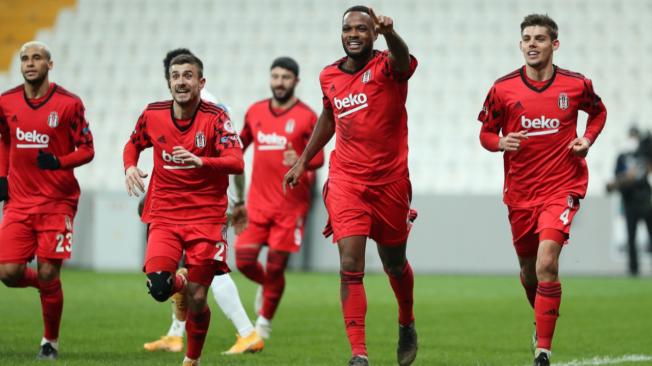 Beşiktaş, Çaykur Rizespor karşısında Clyle Larin'le turladı