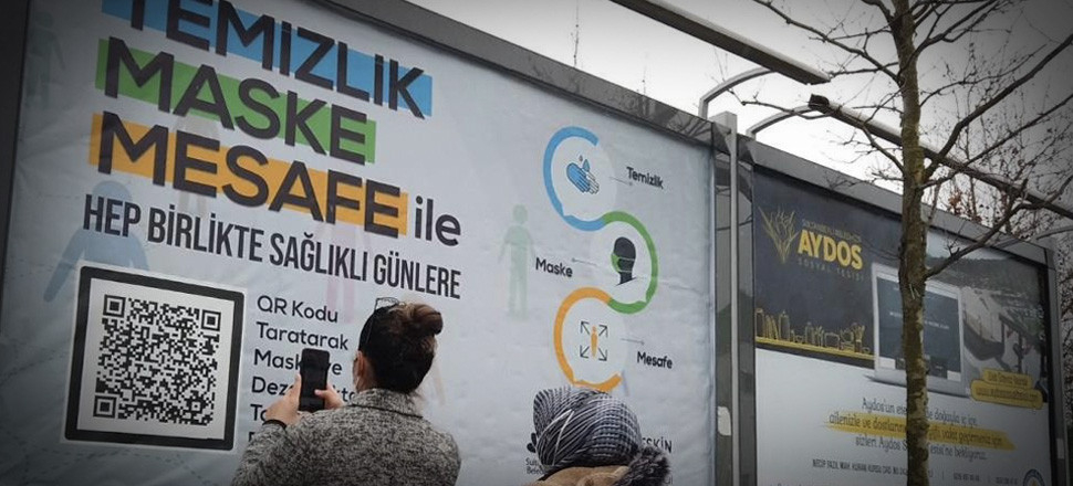Sultanbeyli Belediyesi billboardlar üzerinden maske dağıtımına başladı!