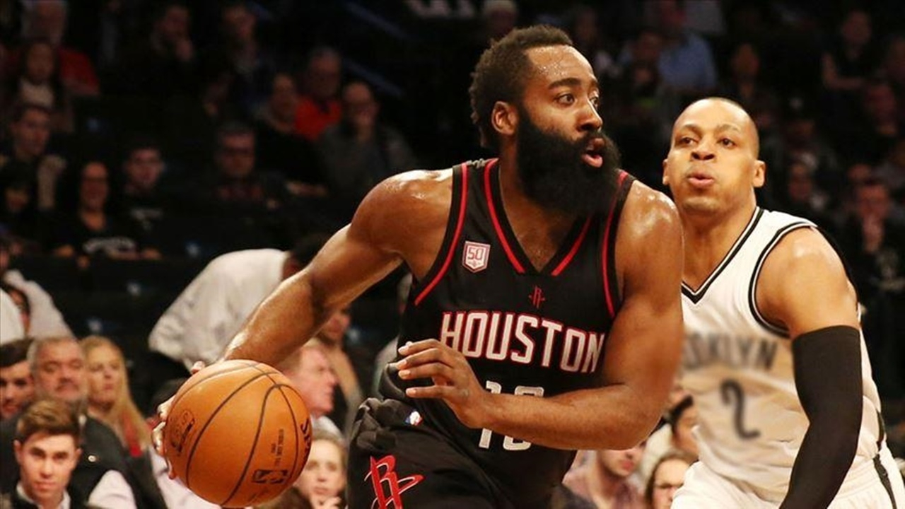 Aldığı kilolar sebebiyle eleştirilen Harden, takaslandı!