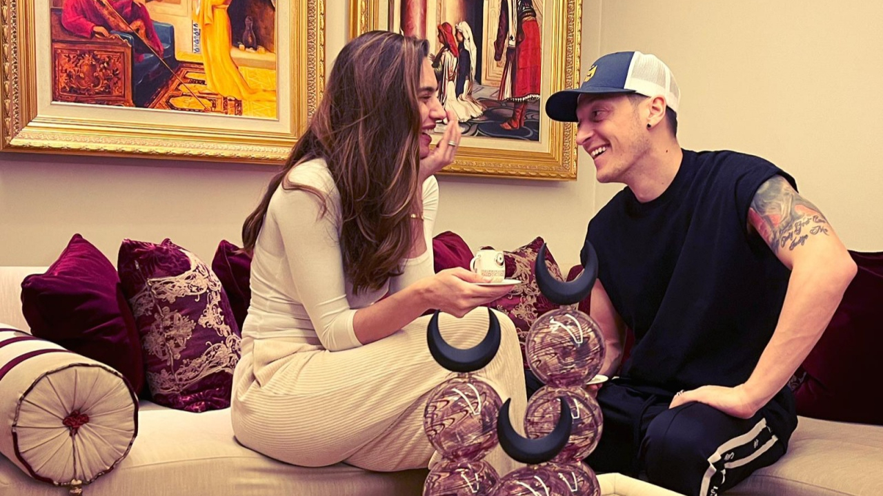 Mesut Özil bu akşam İstanbul'da olacak