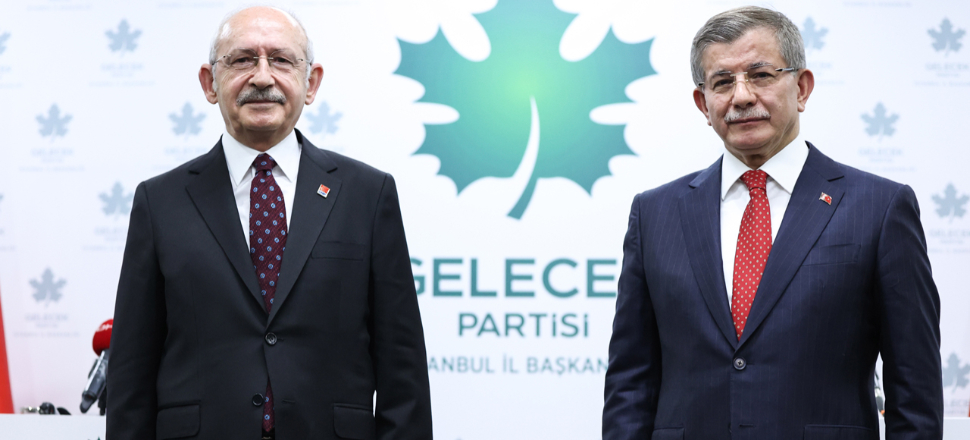 Kılıçdaroğlu'ndan Davutoğlu'na 'Geçmiş olsun' ziyareti