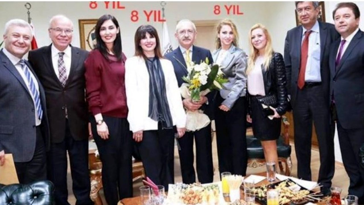 Adnan Oktar dosyasından çıkan fotoğraf