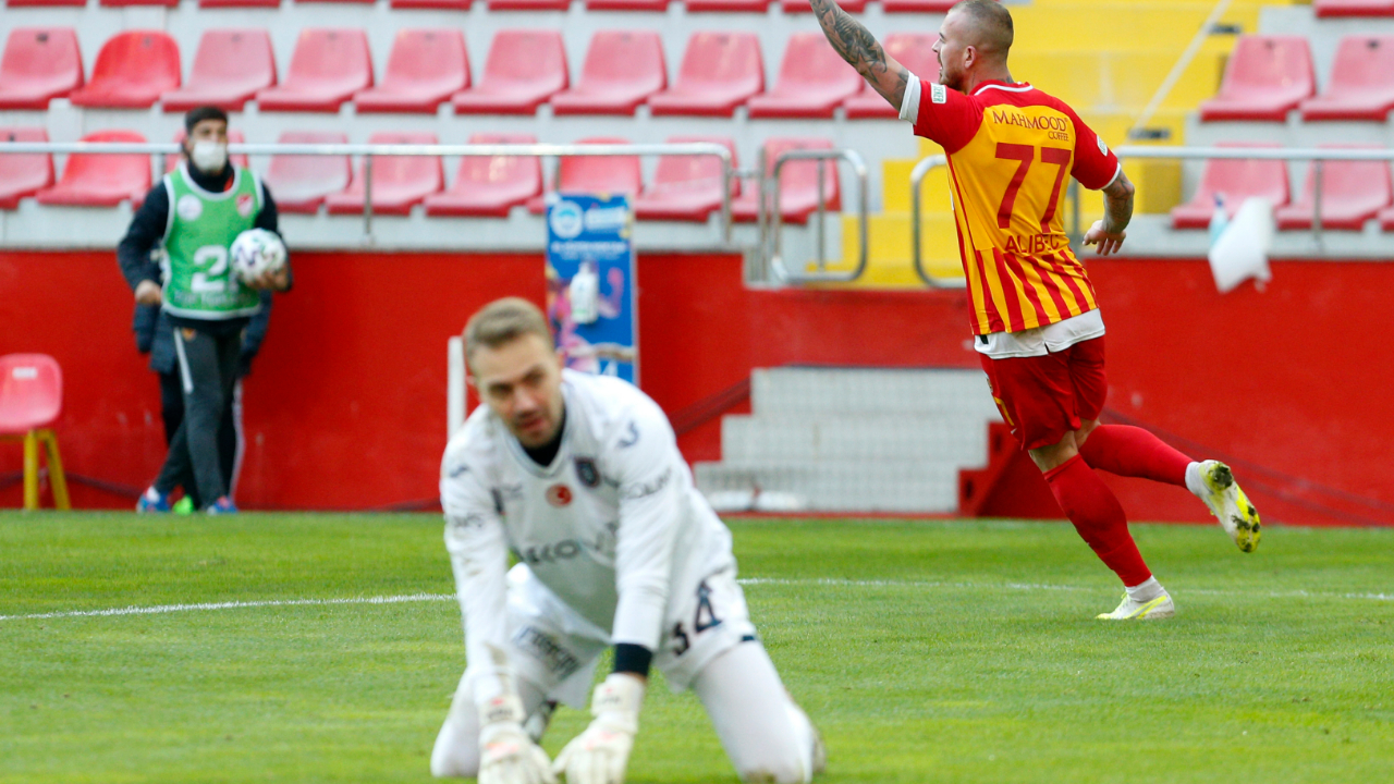 Kayserispor, Başakşehir'i eli boş gönderdi