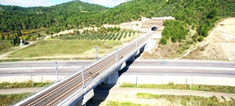 AB, Balkanlar'da Türkiye'yi kızdıracak adımlar atıyor