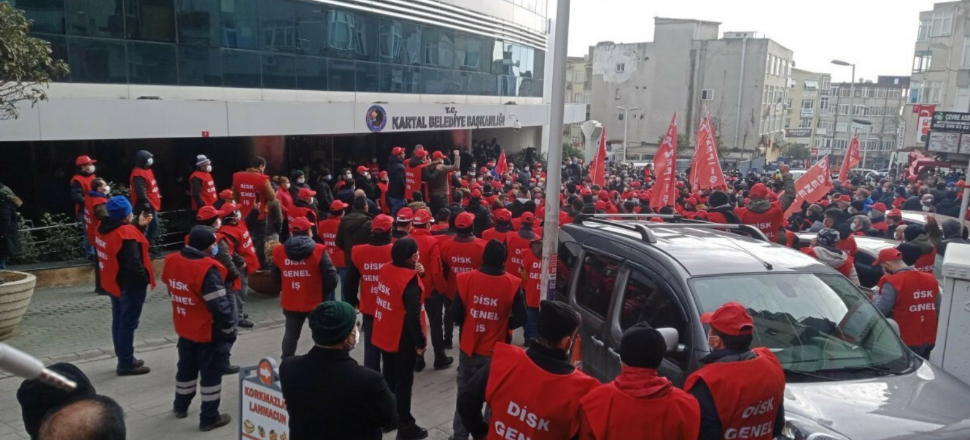 CHP'li belediyede 1900 liraya çalışan işçiler isyan etti
