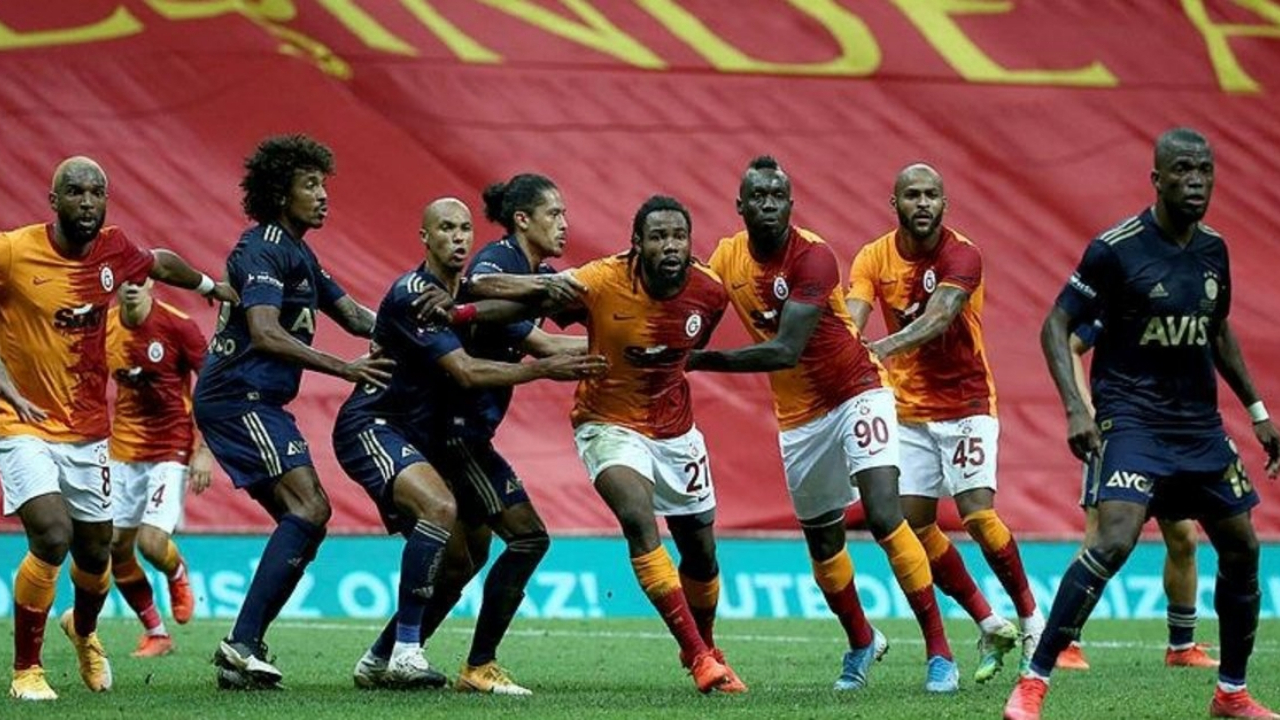 Fenerbahçe-Galatasaray derbisinin tarihi belli oldu