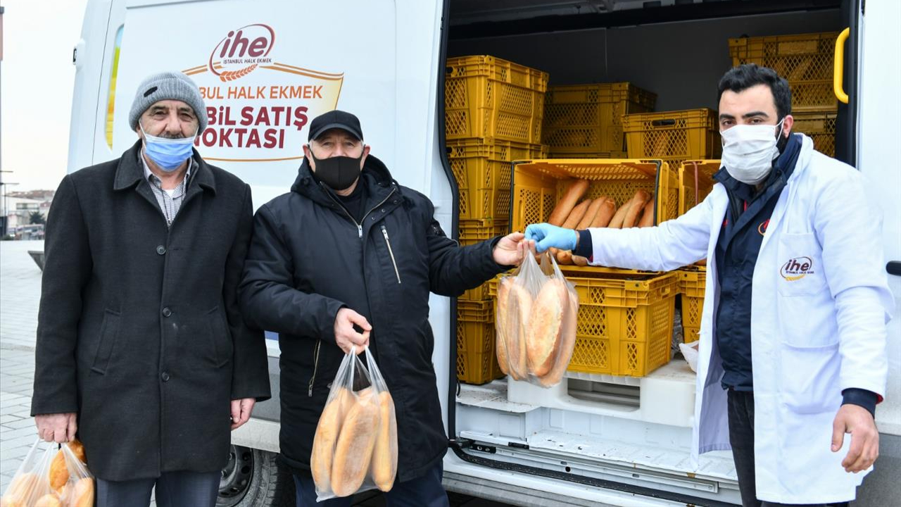 Mobil büfede ekmek satışı yasaklanmadı!