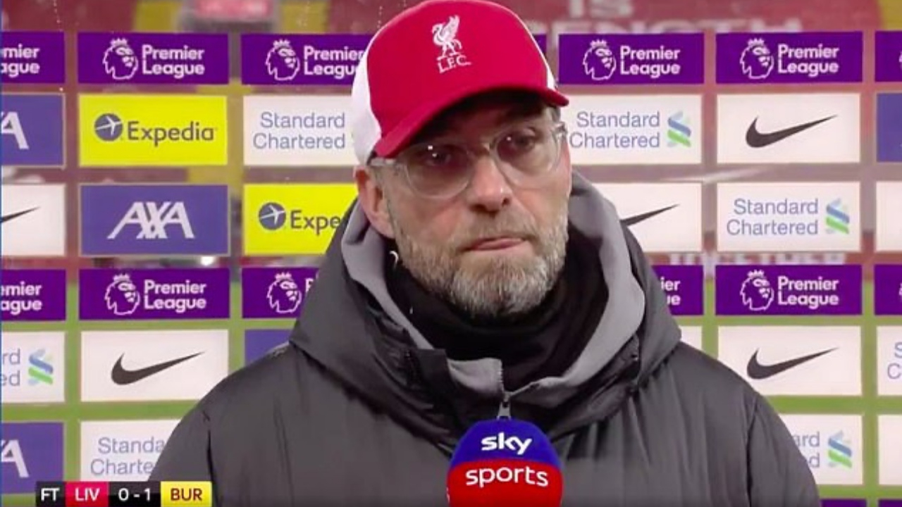 Jürgen Klopp: Suratımızın ortasına sert bir yumruk yemiş gibiyiz