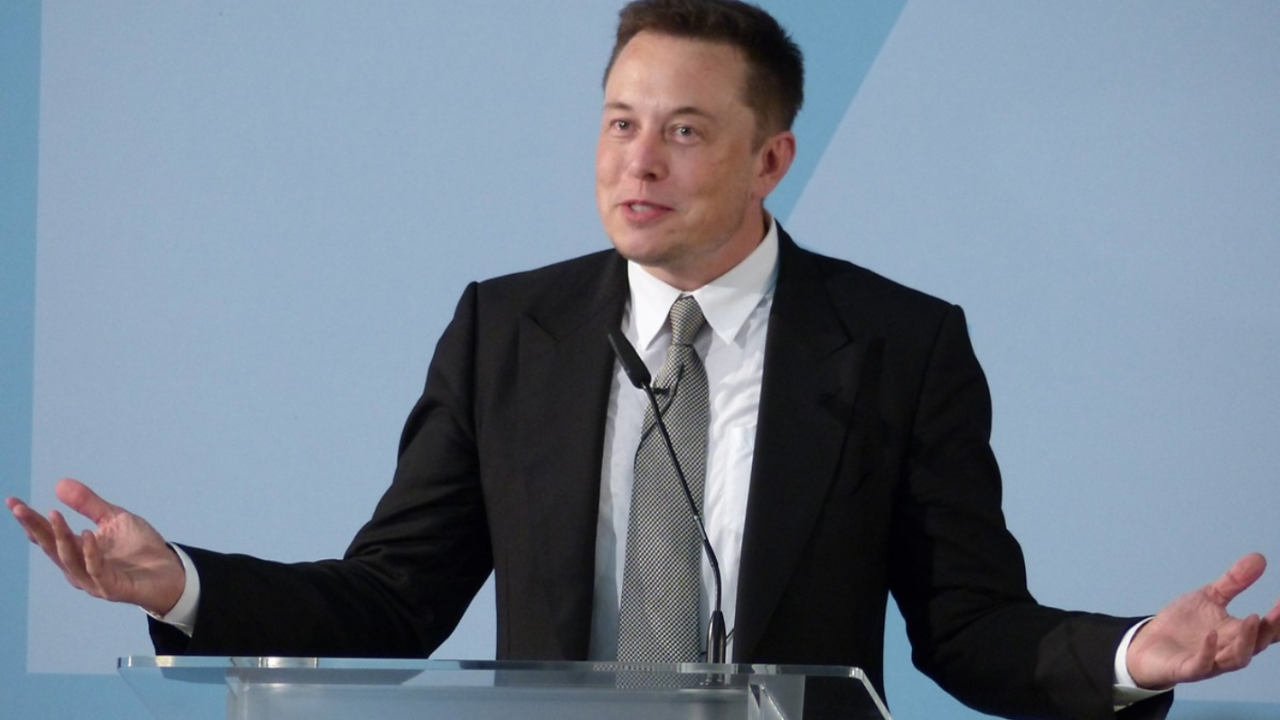 Elon Musk'tan 740 milyon liralık yarışma