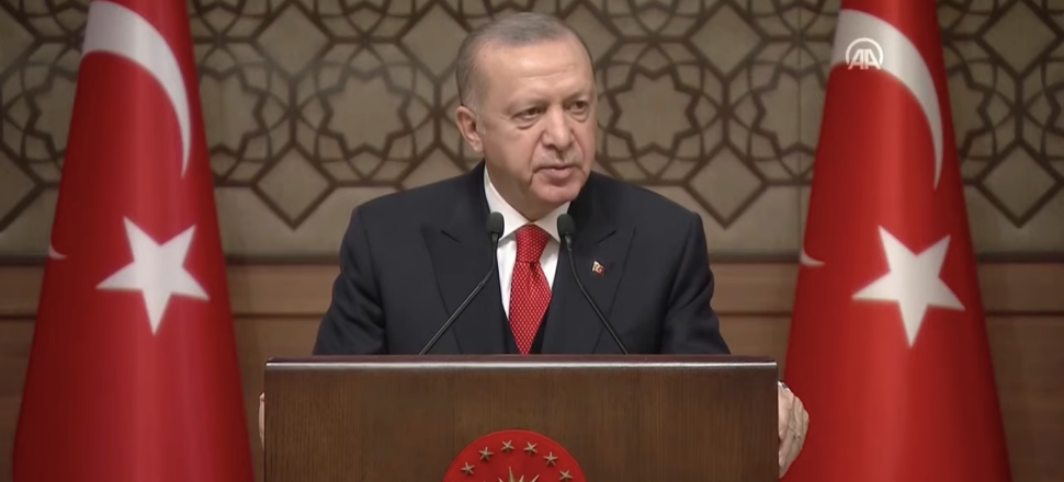 "Sadeleştirme adına Türkçe kelime katliamı yapıldı"