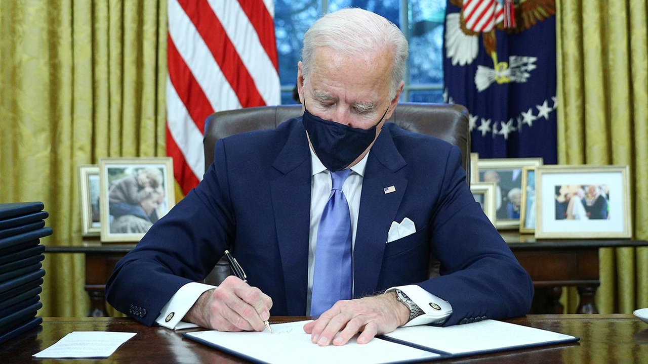 Amerika ülkeye girişlere 'negatif test' zorunluluğu getirdi